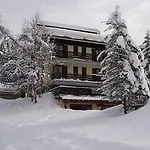 Otel Avalanche - Alpine Boutique