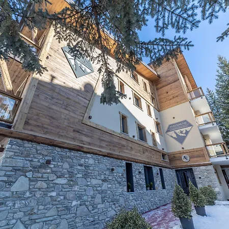 Avalanche - Alpine Boutique Sauze D'Oulx