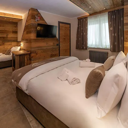Avalanche - Alpine Boutique 3*
